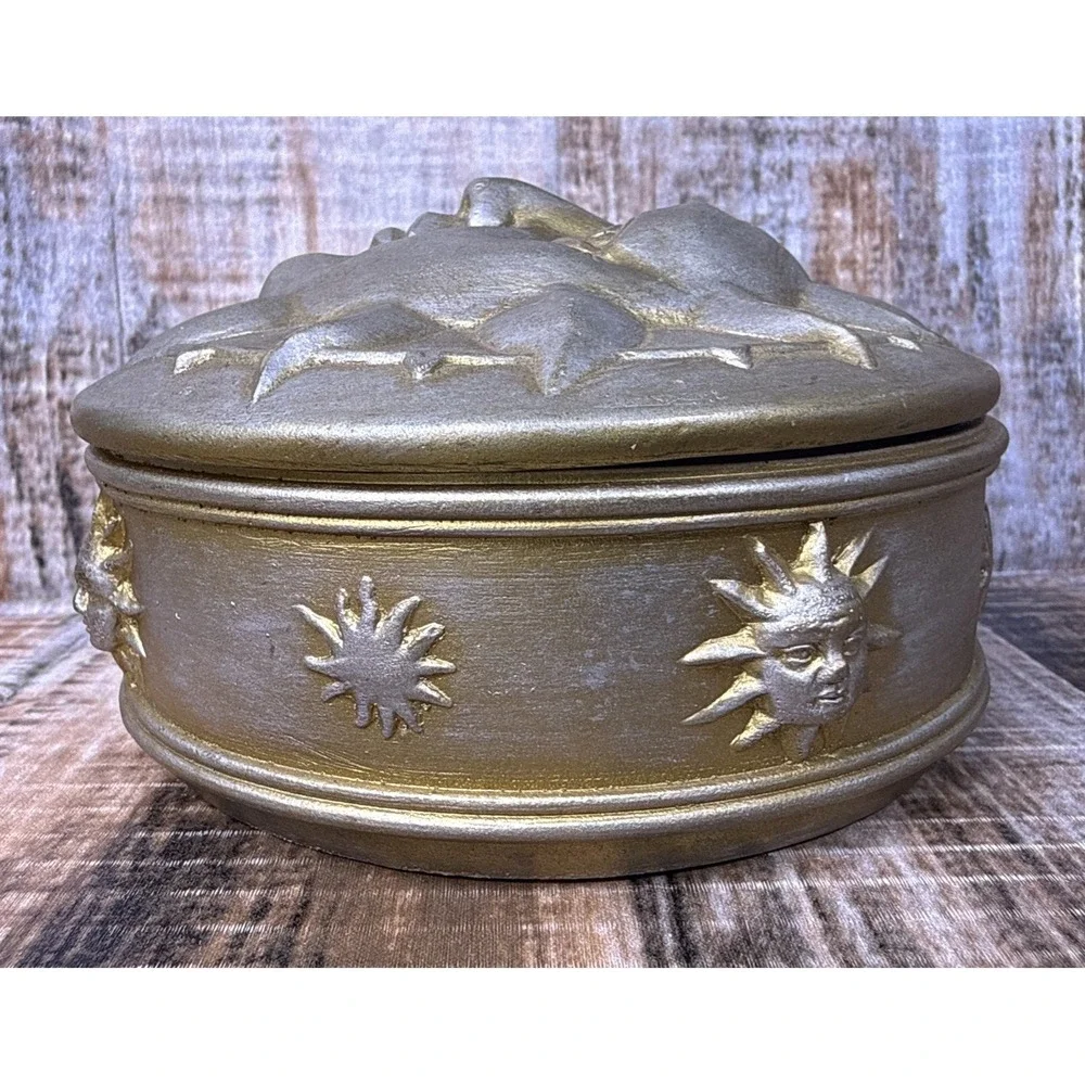 Vintage 3D Sun Face Trinket Jewerly Box